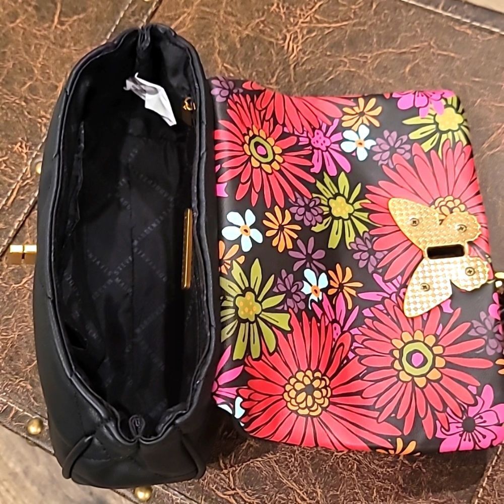 Steve Madden BSylvie Butterfly Crossbody Bag - Picture 7 of 10